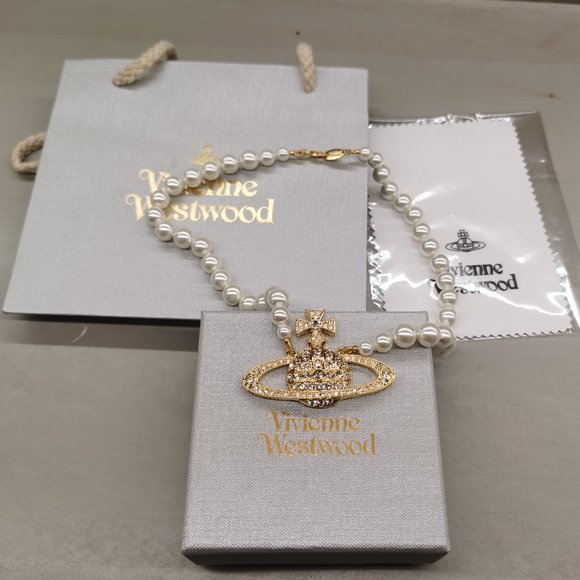 Vivienne Westwood LARGE Bas Relief Pearl Necklace New - Picture 2 of 5